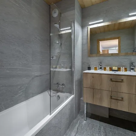 T3 A Courchevel, Parking Inclus - Fr-1-563-43 Apartment *